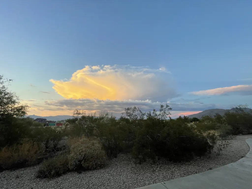 Dramatically towering cloud