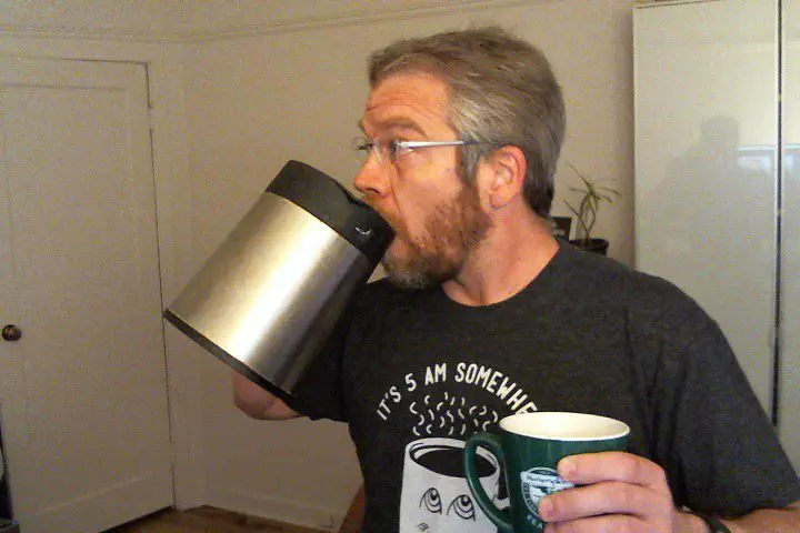 CthtCyvVYAIEU2V.jpg