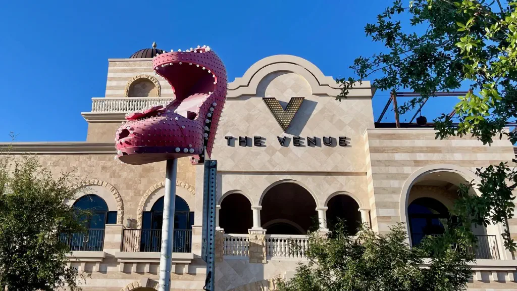 a shoe in Vegas