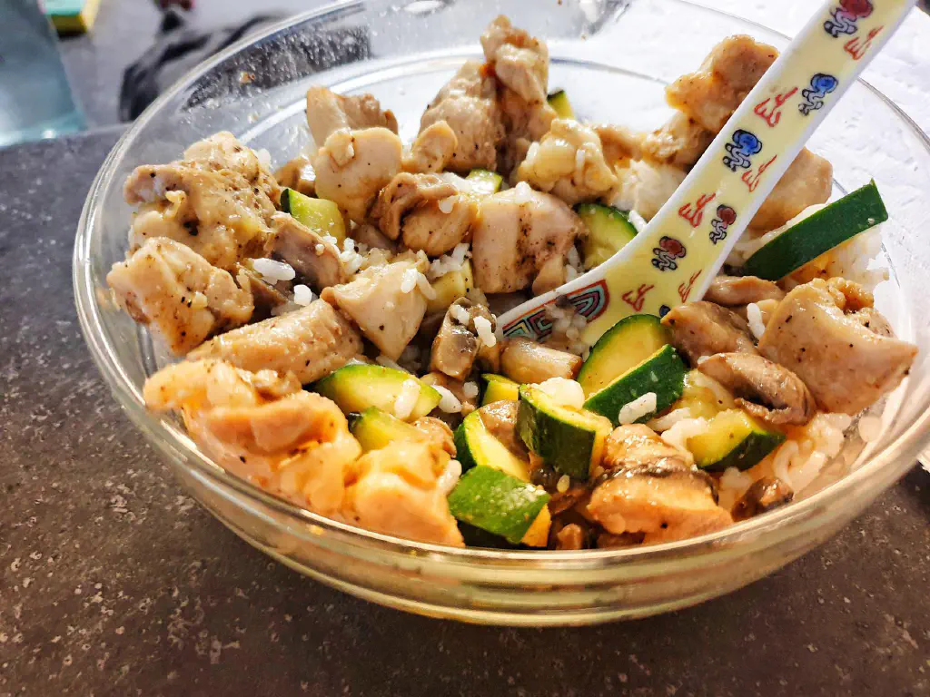 cover-chicken-for-lunch.jpg