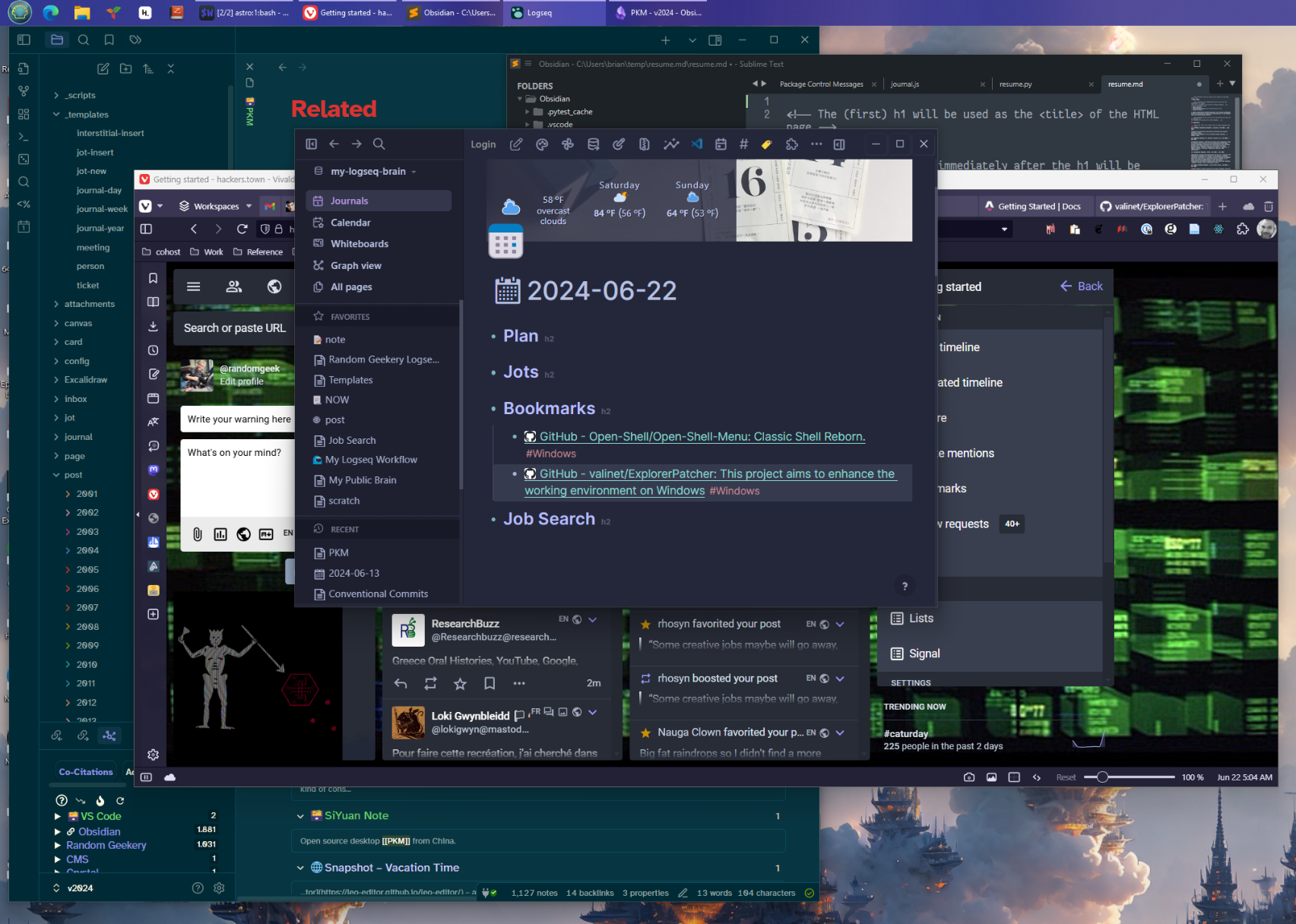 Windows 11 with taskbar on top, and application taskbar icons showing Windows 7 style title previews